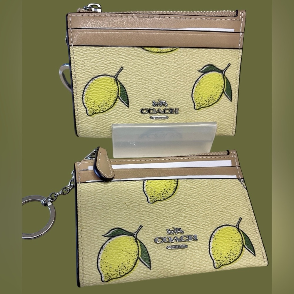 Coach NWT Card Holder/Keychain Zip Top, Coated Canvas/Leather Trim Lemon Print - Picture 3 of 11